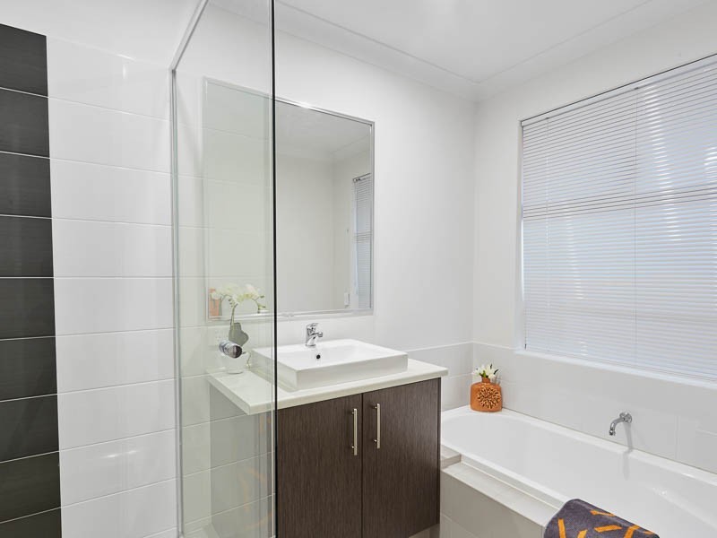 115 Litchfield Circle, Wandi WA 6167