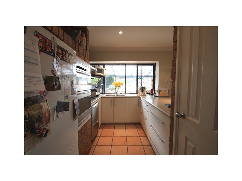 5 Leavis Place, Spearwood WA 6163