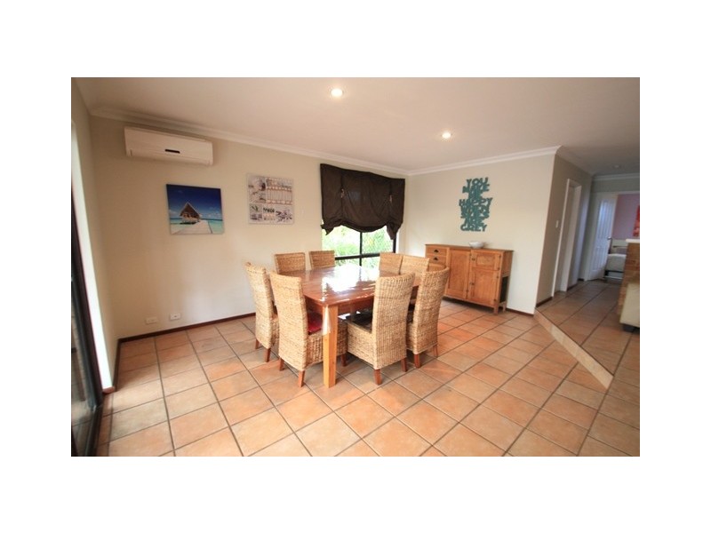 5 Leavis Place, Spearwood WA 6163