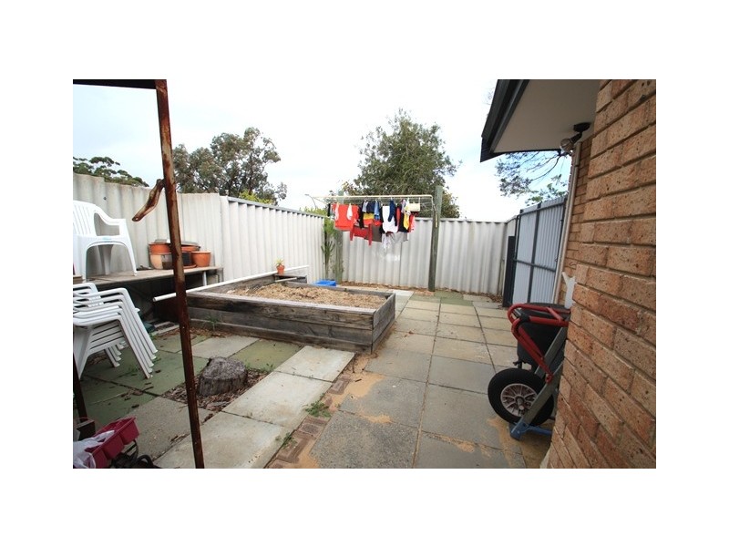 5 Leavis Place, Spearwood WA 6163