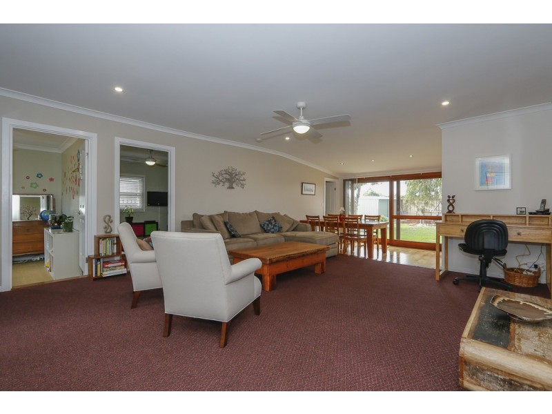 173 Fawcett Road, Munster WA 6166