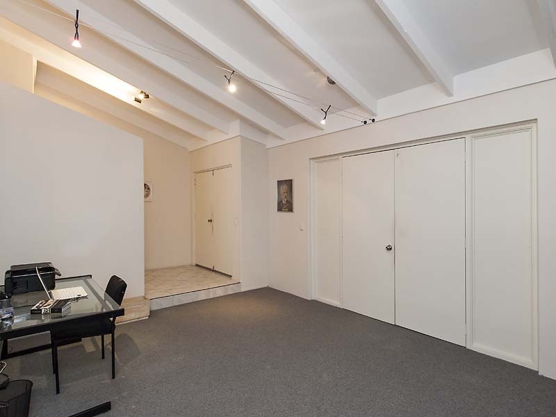 17 Hobley Way, Spearwood WA 6163