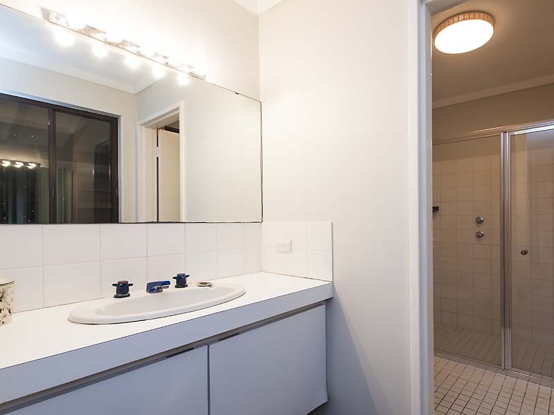 17 Hobley Way, Spearwood WA 6163