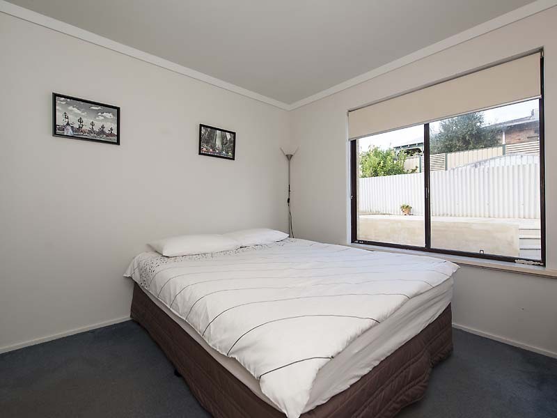 17 Hobley Way, Spearwood WA 6163