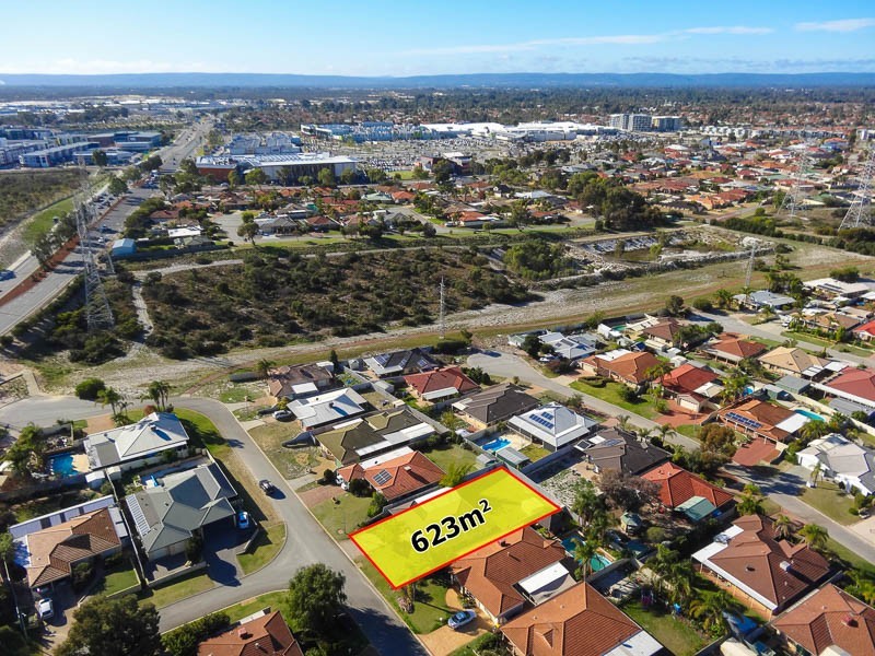 16 Seabrook Place, Success WA 6164