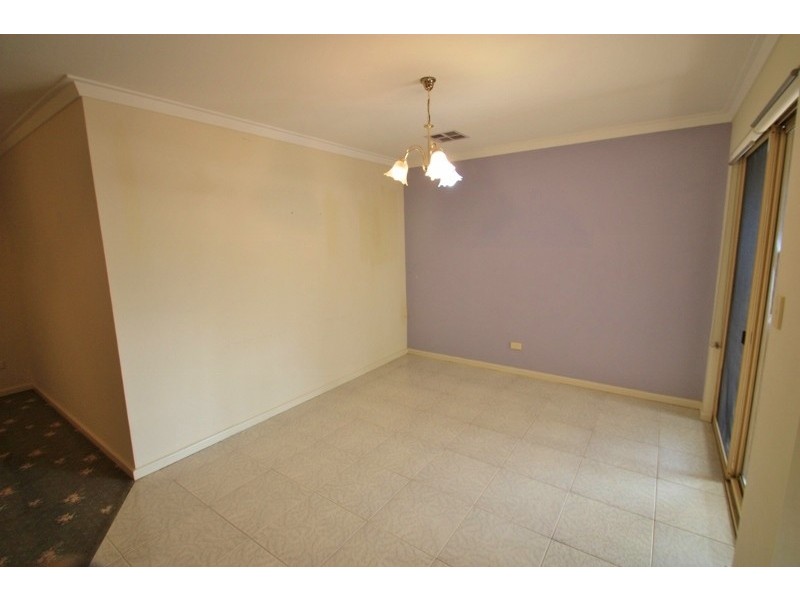 5 Nancy Way, Coogee WA 6166