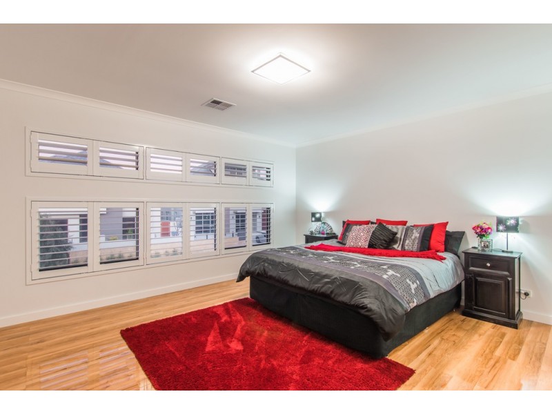 7 Hydaspe Vista, North Coogee WA 6163