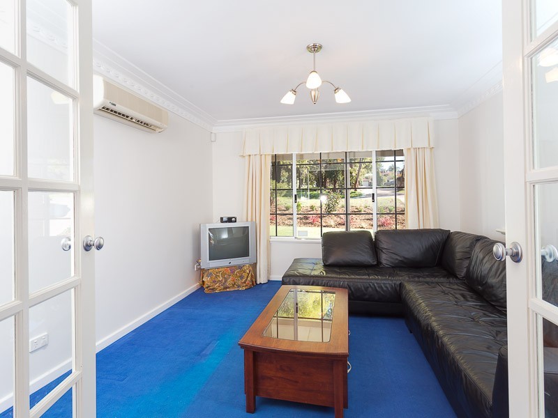 14 Ellis Road, Kardinya WA 6163