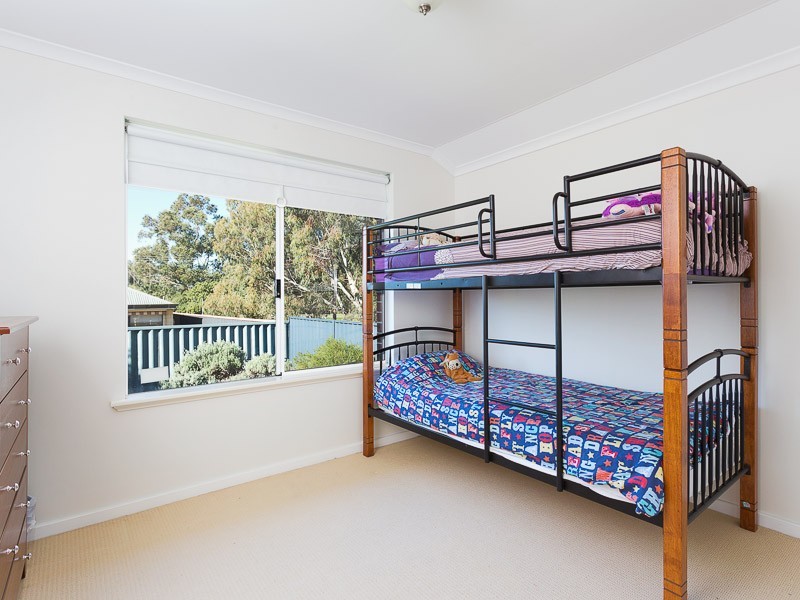 14 Ellis Road, Kardinya WA 6163