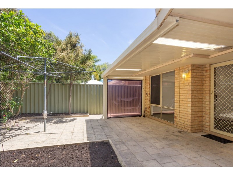 3/17 Moore Gardens, Kardinya WA 6163