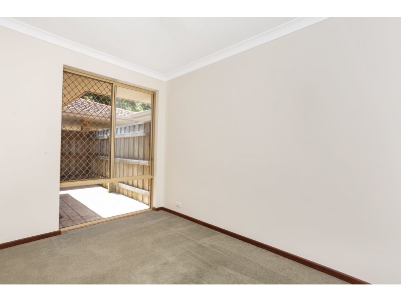 3/17 Moore Gardens, Kardinya WA 6163