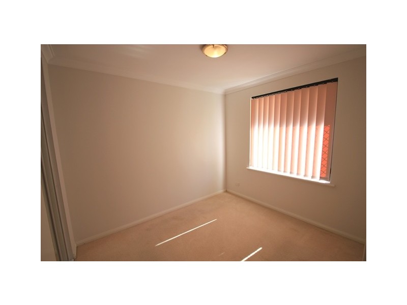 10a Colebatch Hill, Kardinya WA 6163