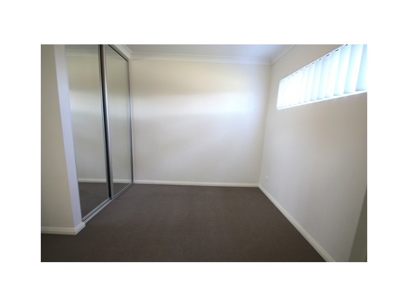 2/7 Goldsmith Road, Spearwood WA 6163