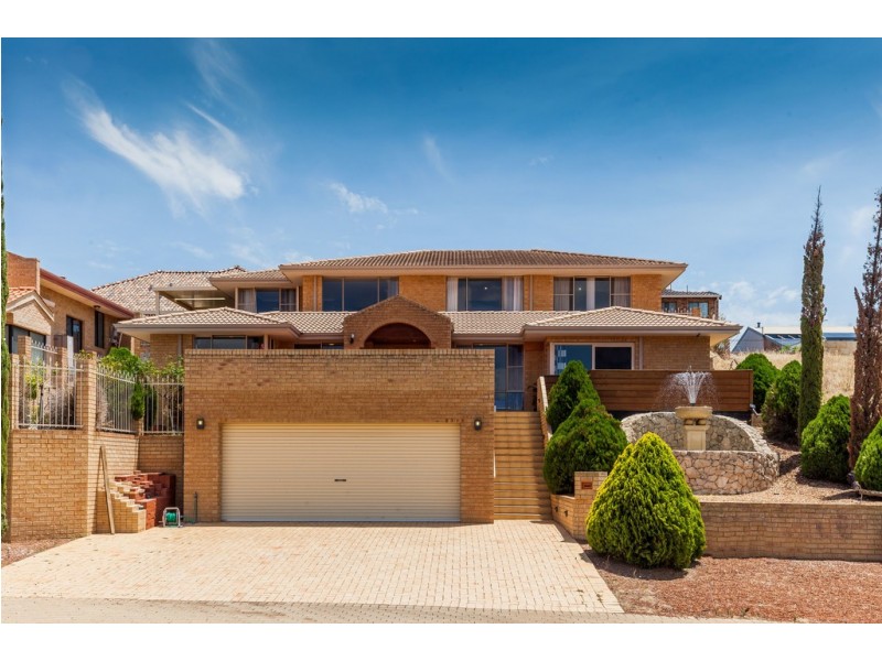 13 Hayward Parade, Coogee WA 6166