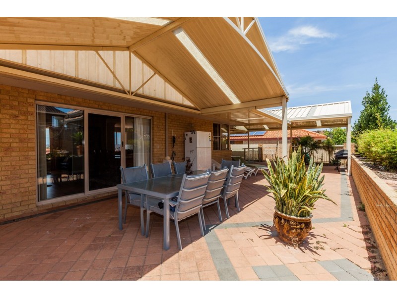 13 Hayward Parade, Coogee WA 6166