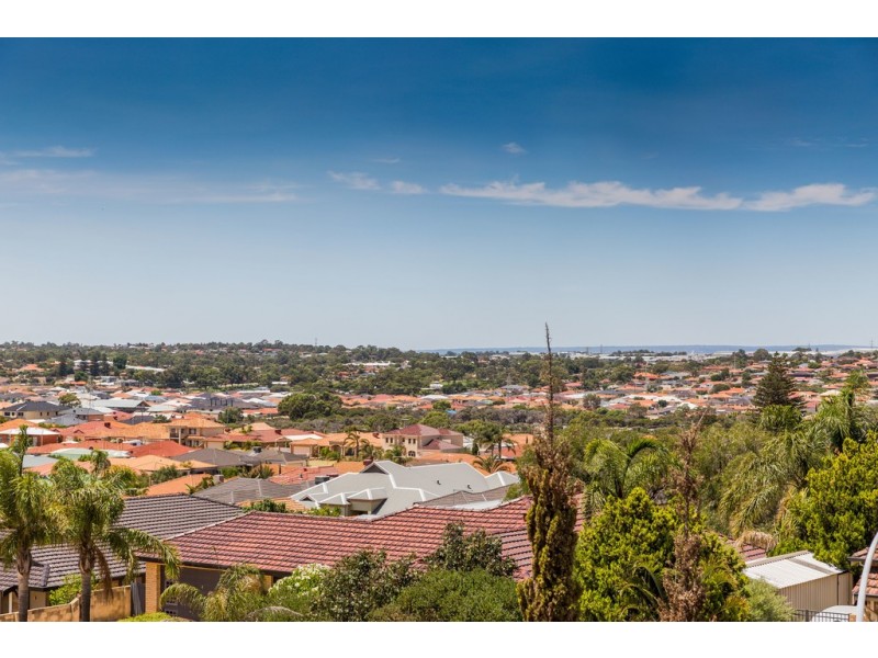 13 Hayward Parade, Coogee WA 6166