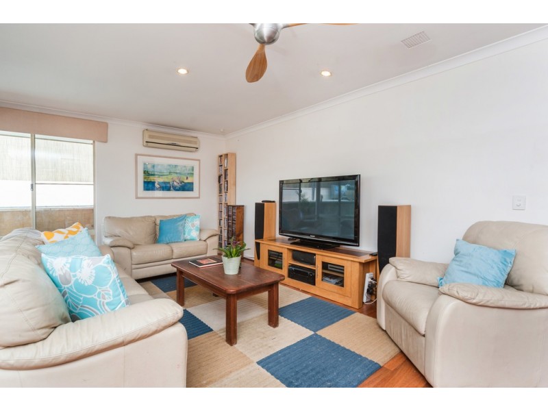 11 Carrello Circuit, Coogee WA 6166