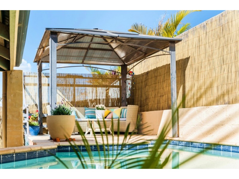 11 Carrello Circuit, Coogee WA 6166