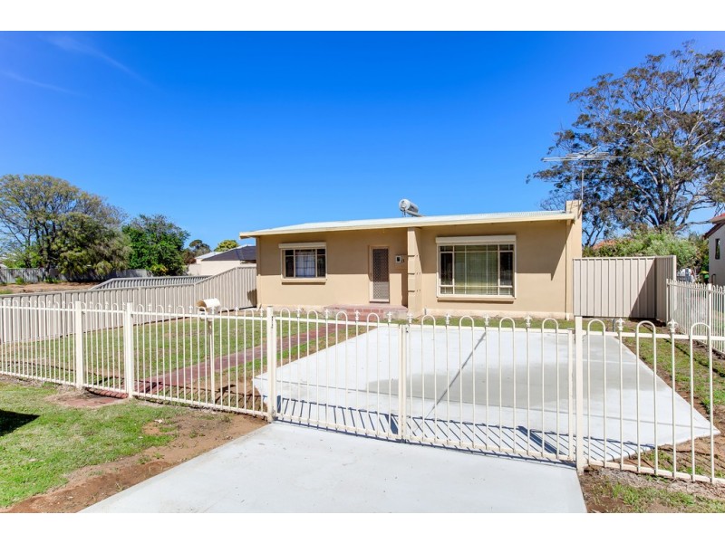 13 Joyce Avenue, Hamilton Hill WA 6163