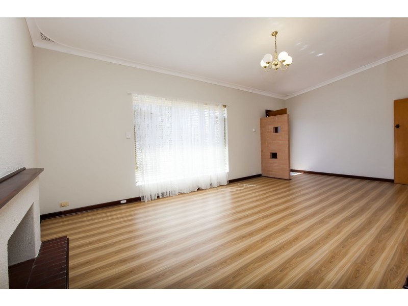 13 Joyce Avenue, Hamilton Hill WA 6163