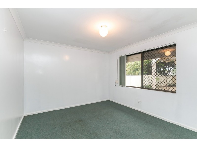 15 Bourbon Street, Hamilton Hill WA 6163