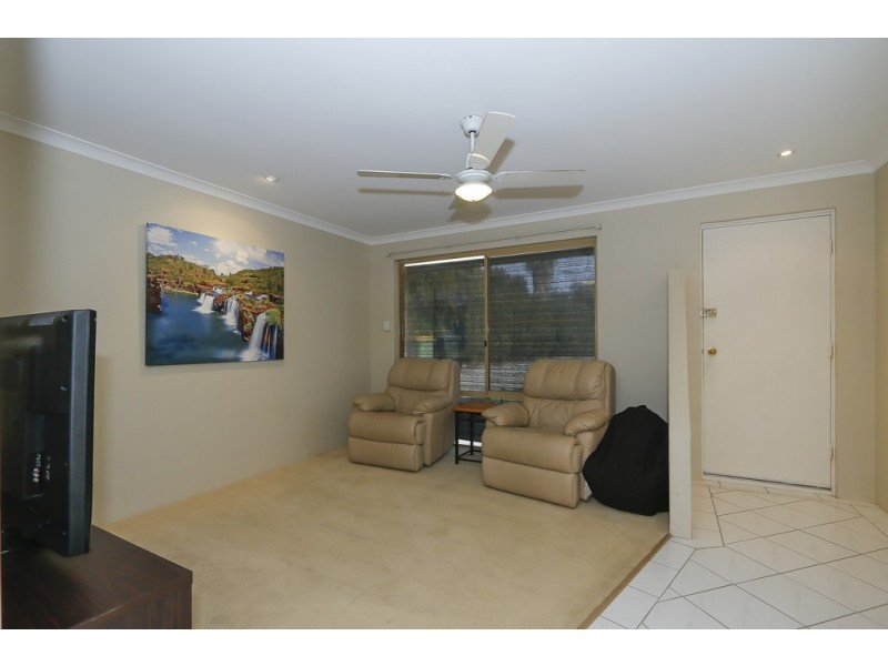 10 Alpin Court, Coolbellup WA 6163