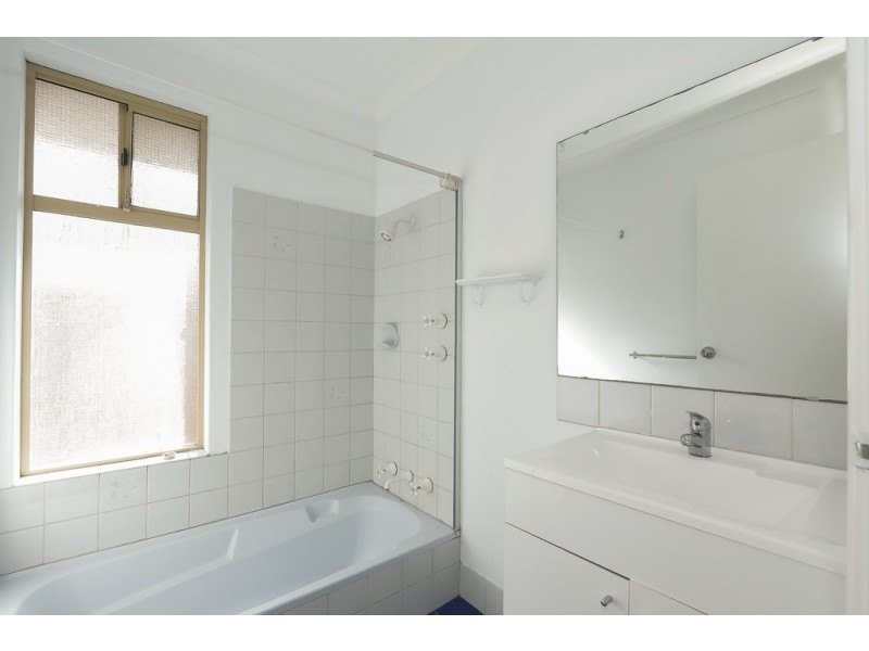 10 Alpin Court, Coolbellup WA 6163