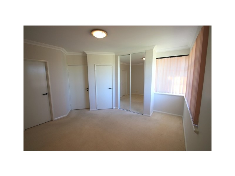 10A Colebatch Hill, Kardinya WA 6163