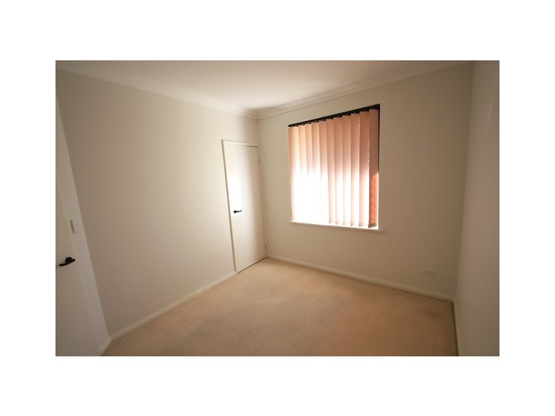 10A Colebatch Hill, Kardinya WA 6163