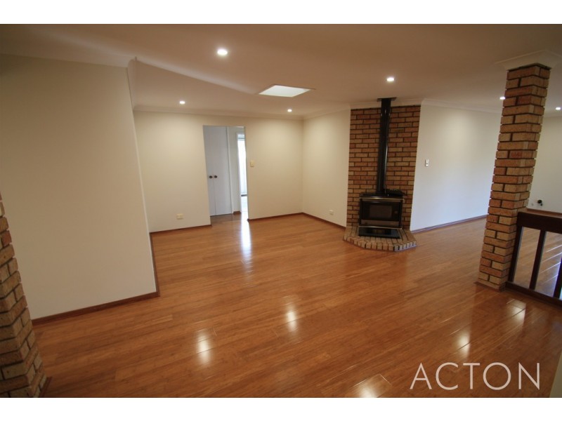 3 Arlington Loop, Coogee WA 6166