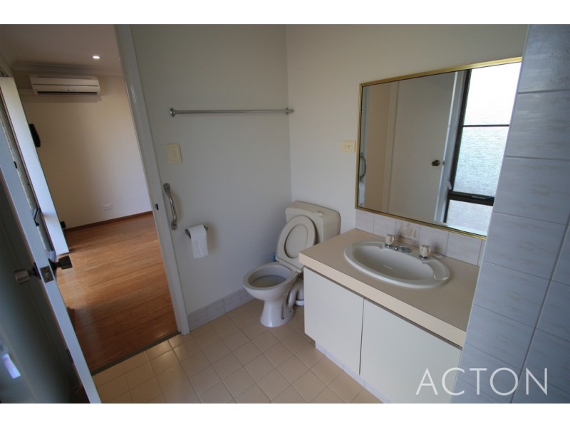 3 Arlington Loop, Coogee WA 6166