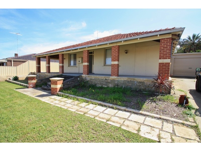 24 Barrington Street, Spearwood WA 6163