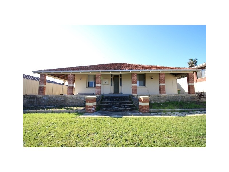 24 Barrington Street, Spearwood WA 6163