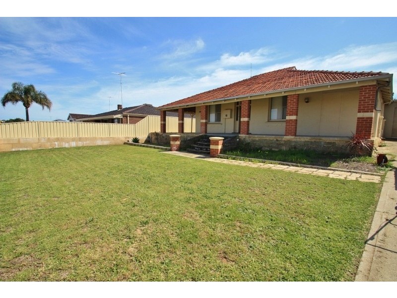 24 Barrington Street, Spearwood WA 6163