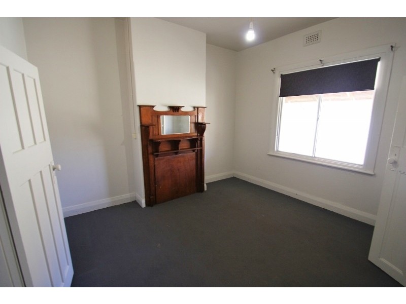 24 Barrington Street, Spearwood WA 6163