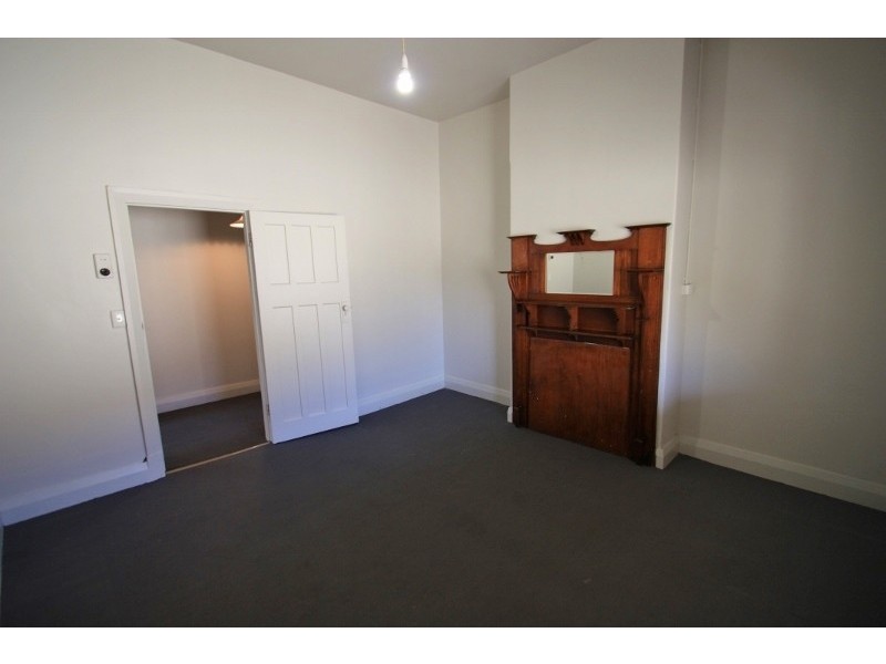 24 Barrington Street, Spearwood WA 6163