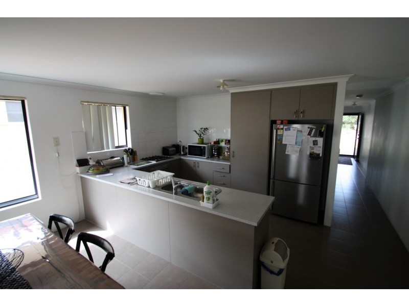 8 Condil Way, Success WA 6164