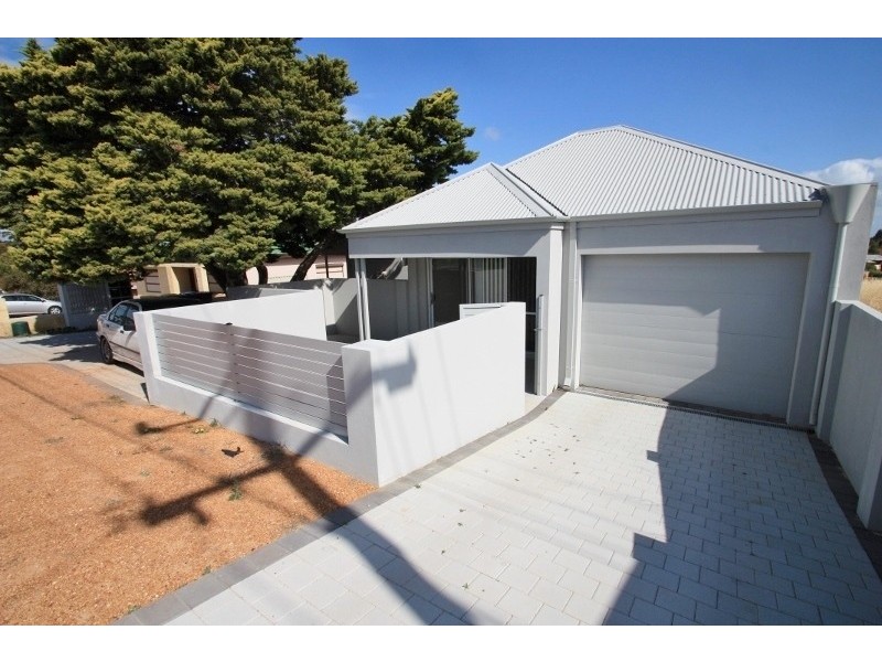 1/21 Edeline Street, Spearwood WA 6163