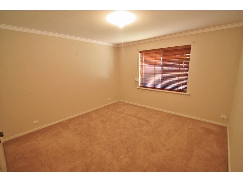 31 Kipling Street, Munster WA 6166