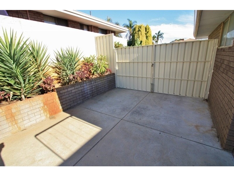 31 Kipling Street, Munster WA 6166