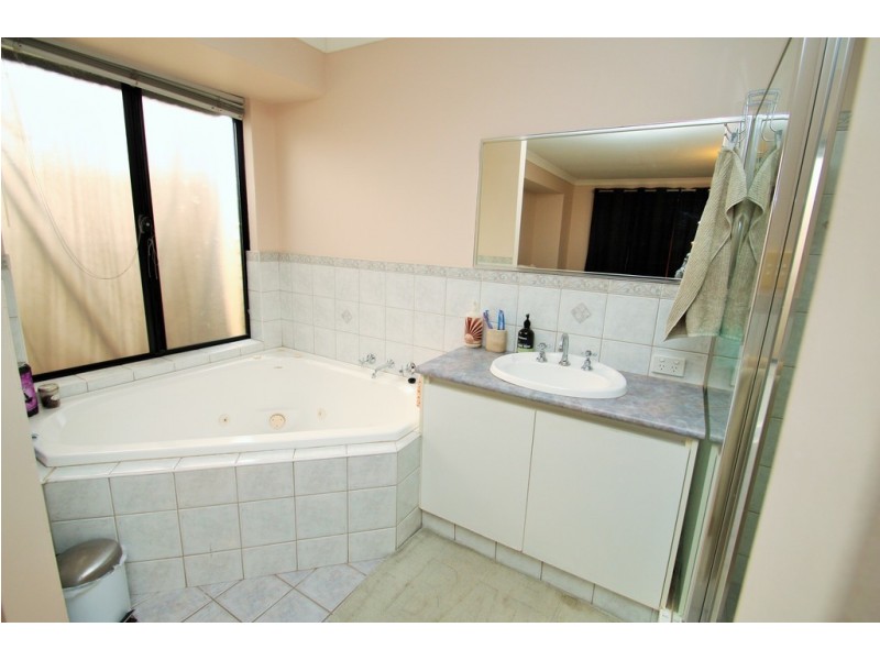 17 Streeter Way, Beeliar WA 6164