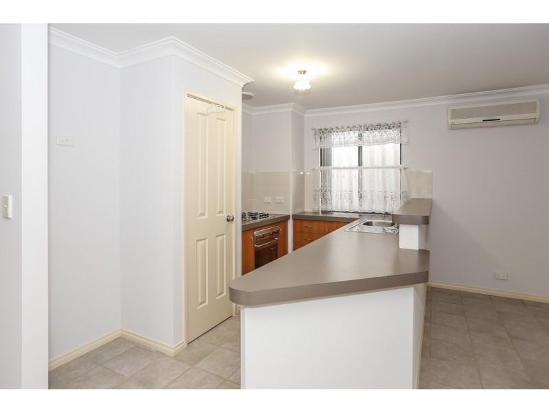 1/91 Phoenix Road, Spearwood WA 6163