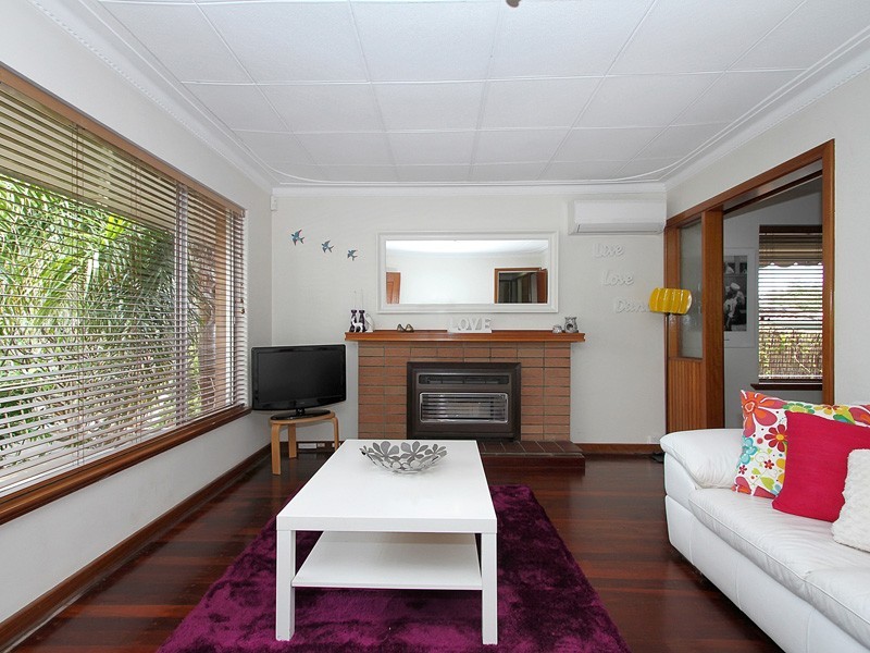 284 Spearwood Avenue, Spearwood WA 6163