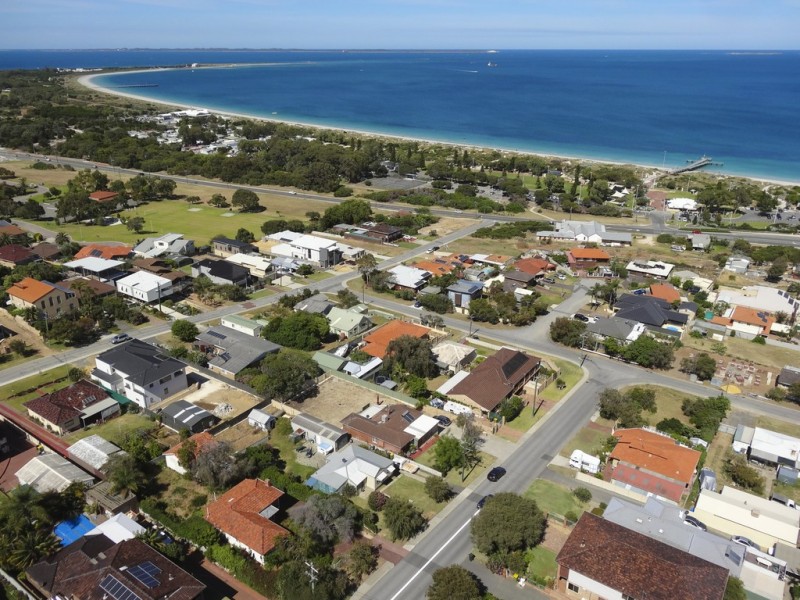 5 King Street, Coogee WA 6166