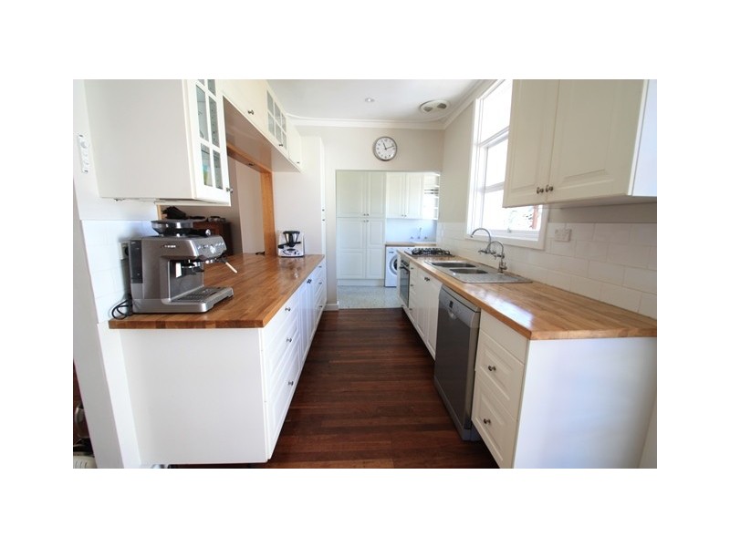 5 Jakob Place, Hamilton Hill WA 6163