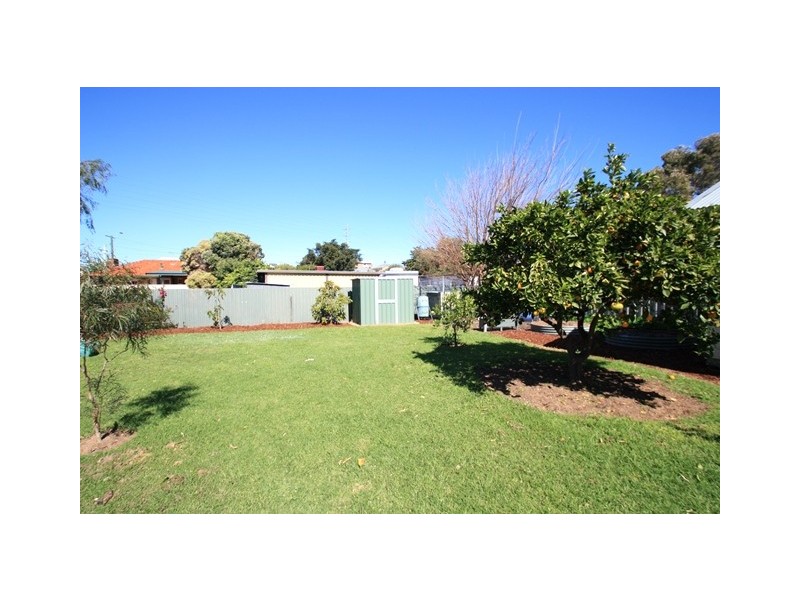 5 Jakob Place, Hamilton Hill WA 6163