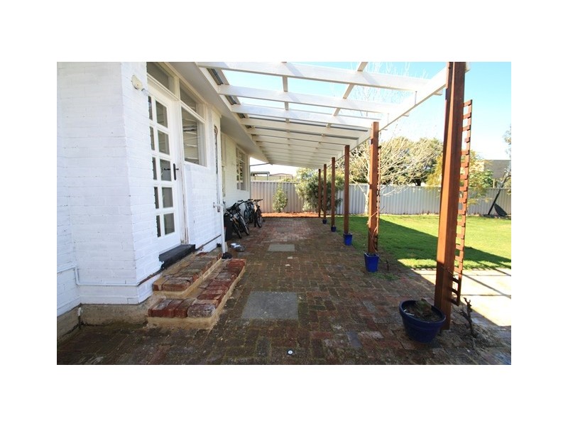 5 Jakob Place, Hamilton Hill WA 6163