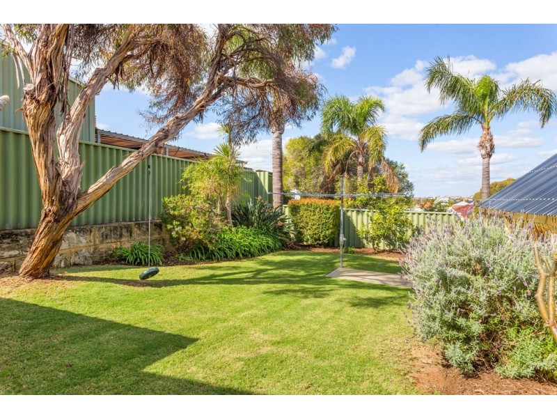 43A Fairbairn Road, Coogee WA 6166