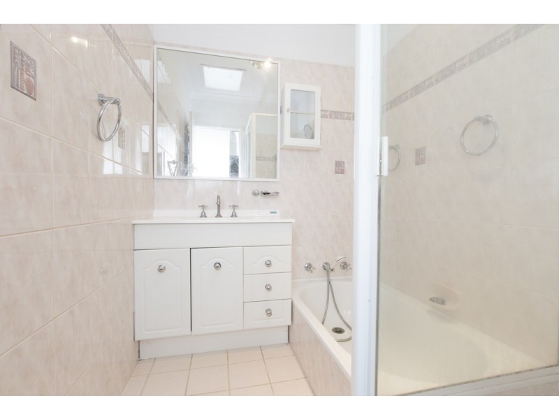 10 Ross Court, Spearwood WA 6163