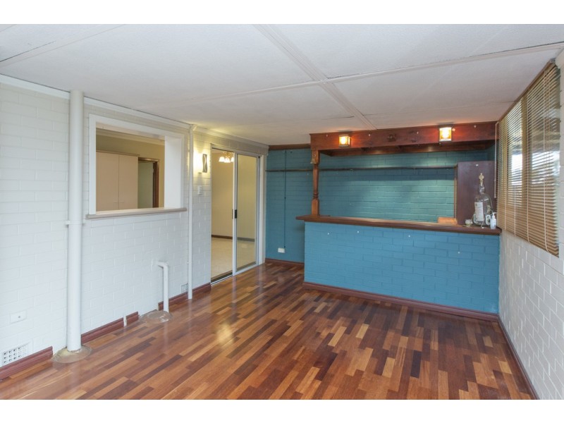 10 Ross Court, Spearwood WA 6163